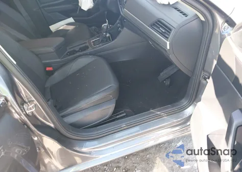 2019 Volkswagen Jetta 1.4T R-Line/1.4T S/1.4T Se z USA, uszkodzony, nr VIN 3VWC57BU6KM192559